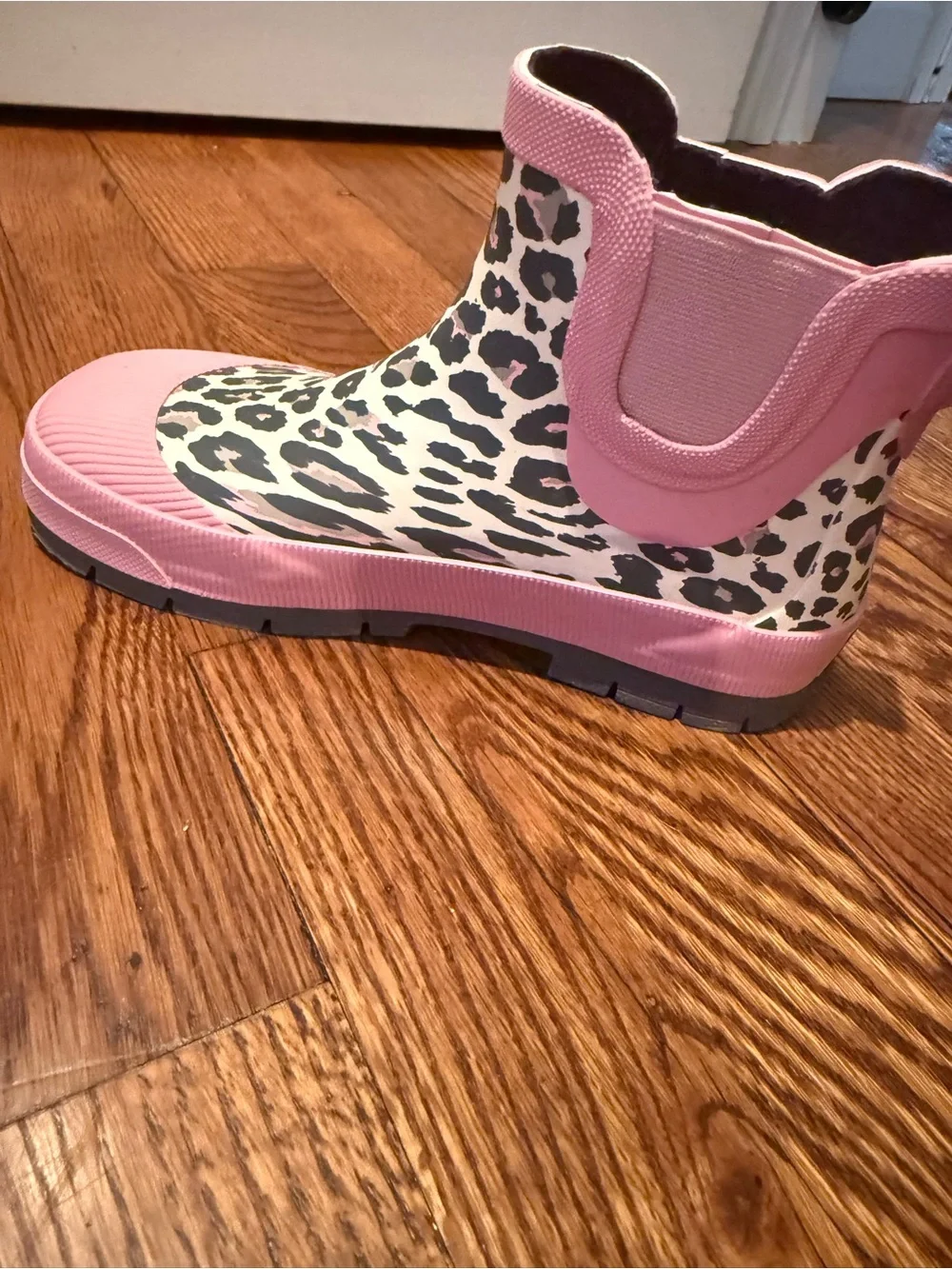 Kids Pink Leopard Print Rain Boots Western Chief size 13
